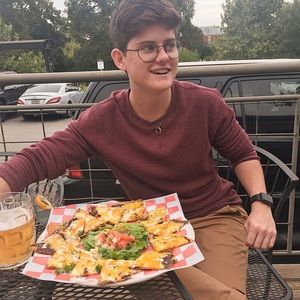 Meet your Posher, Madison